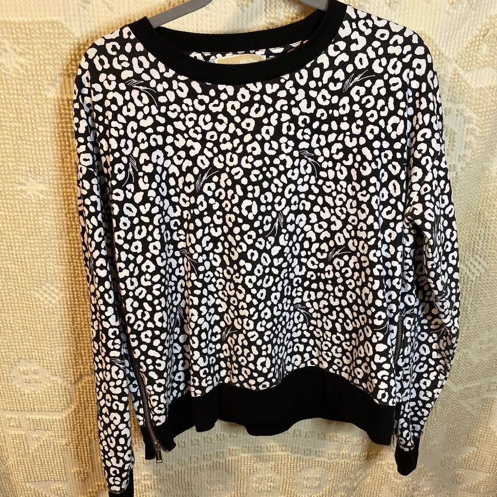 Black and White Michael Kors Shirt Sz L